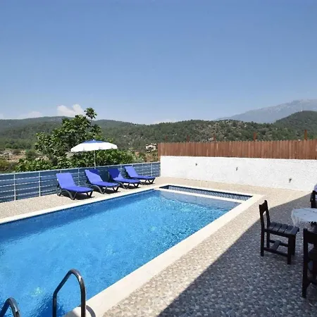 Exclusive With Breathtaking Views, 1045 Βίλα Καλκάν
